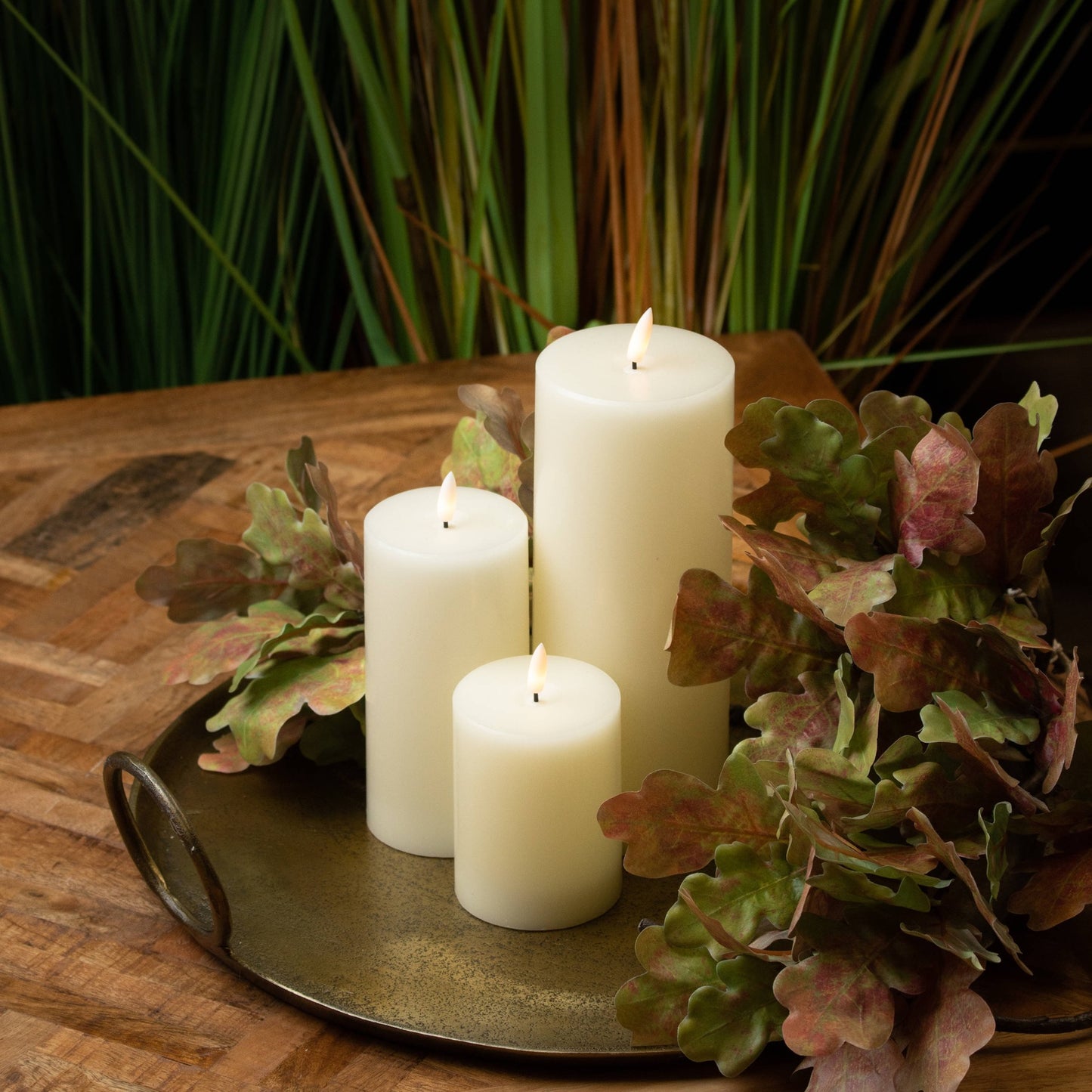 Luxe Collection Natural Glow 3 x 6 LED Cream Wax Candle