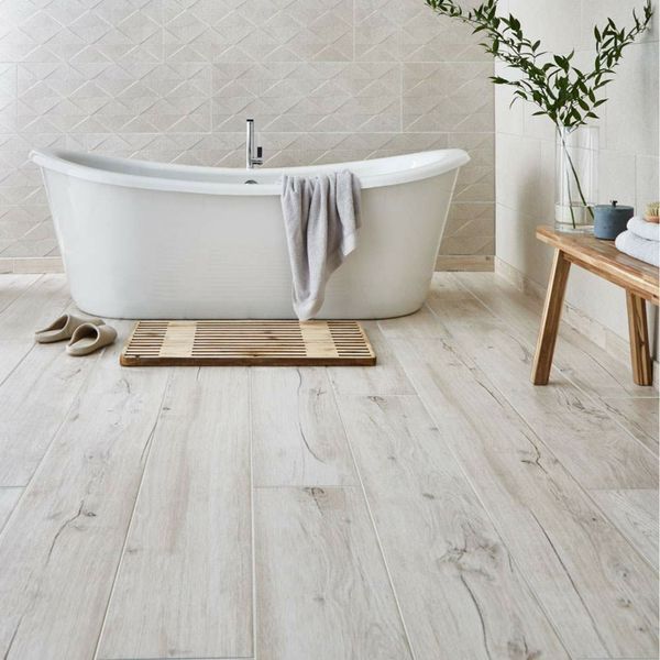 Sample Mumble B Light Oak Wood Effect Tile 195x1215