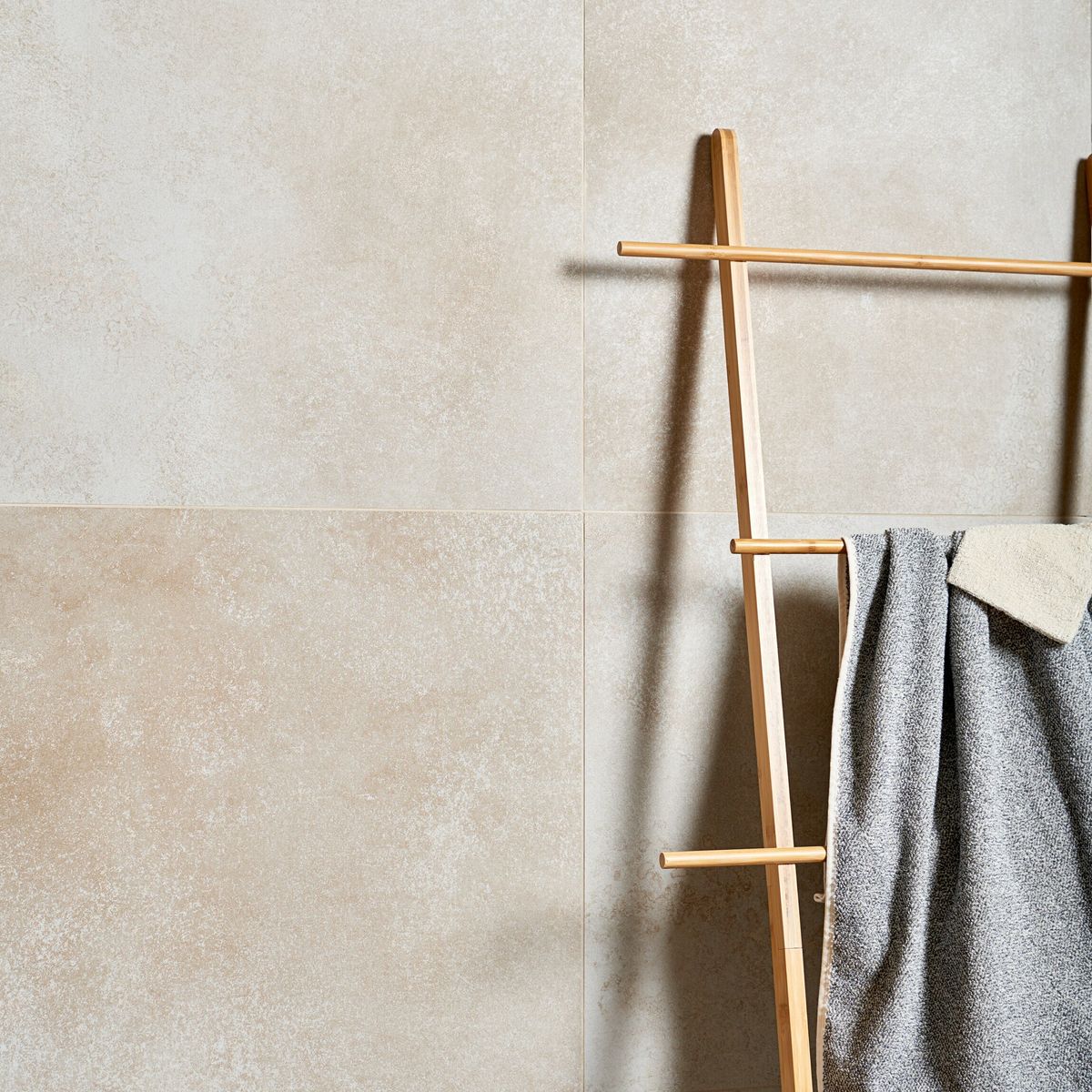 Yuri® Arena 583x583