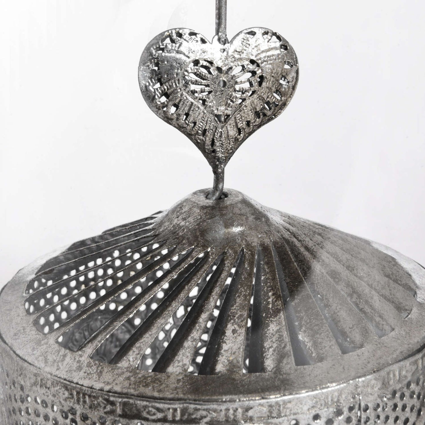 Antique Silver Heart Lantern Spinner