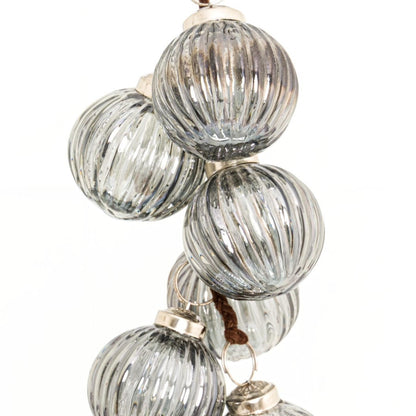 The Noel Collection Smoked Midnight Fluted Bauble Cluster