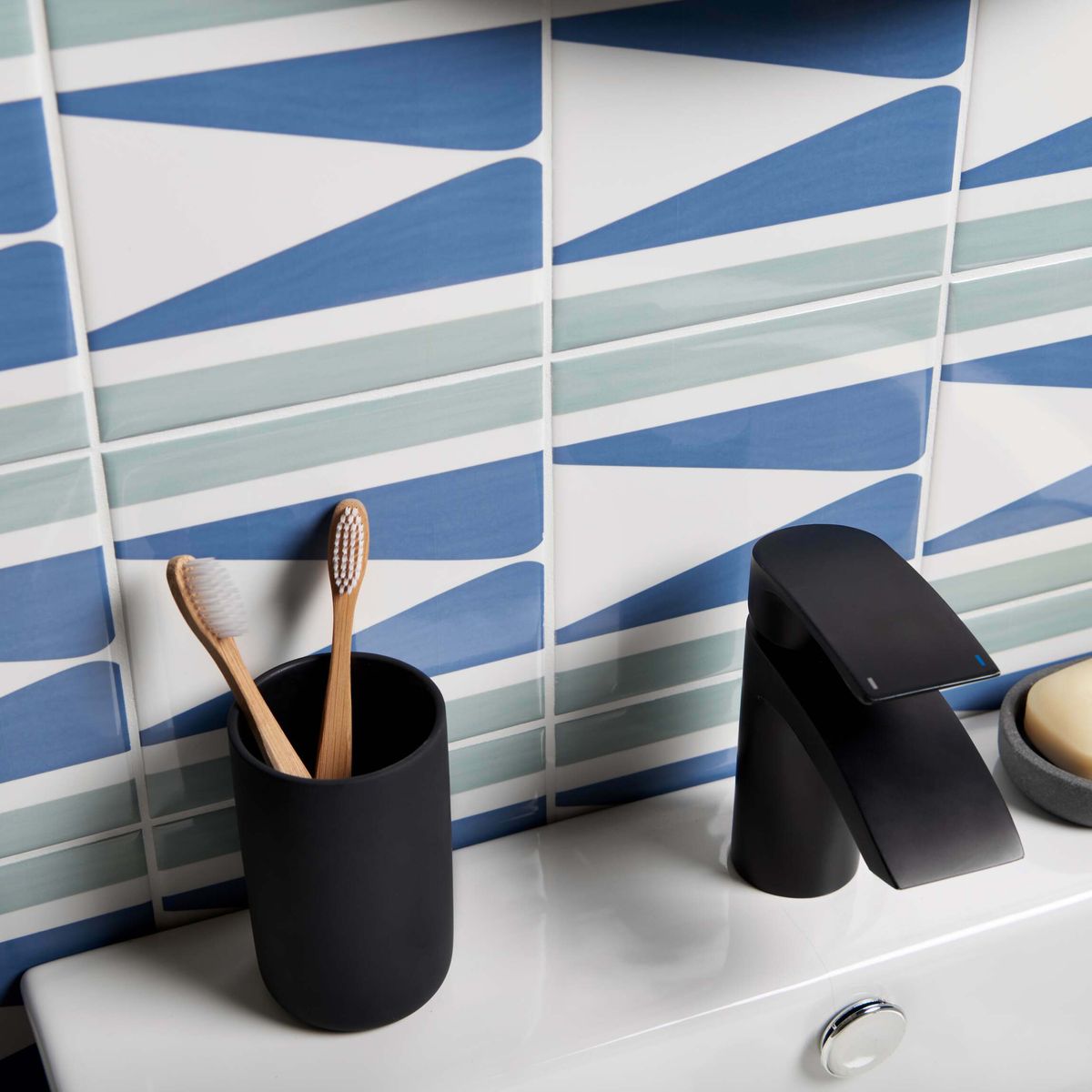 Candy Blueberry Vogue