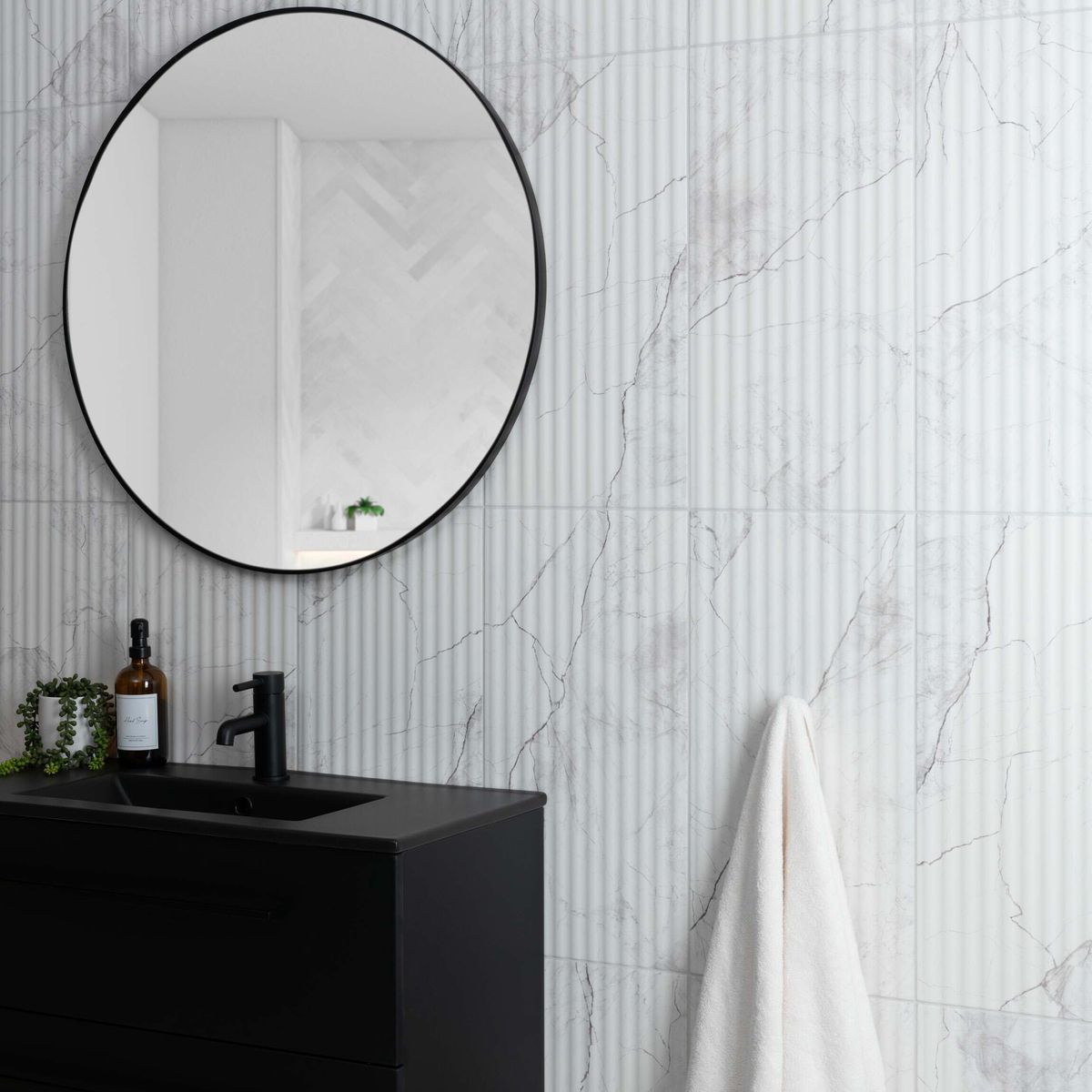 Sample - Riva White Matt Marble Effect Decor Wall Tile 600x300