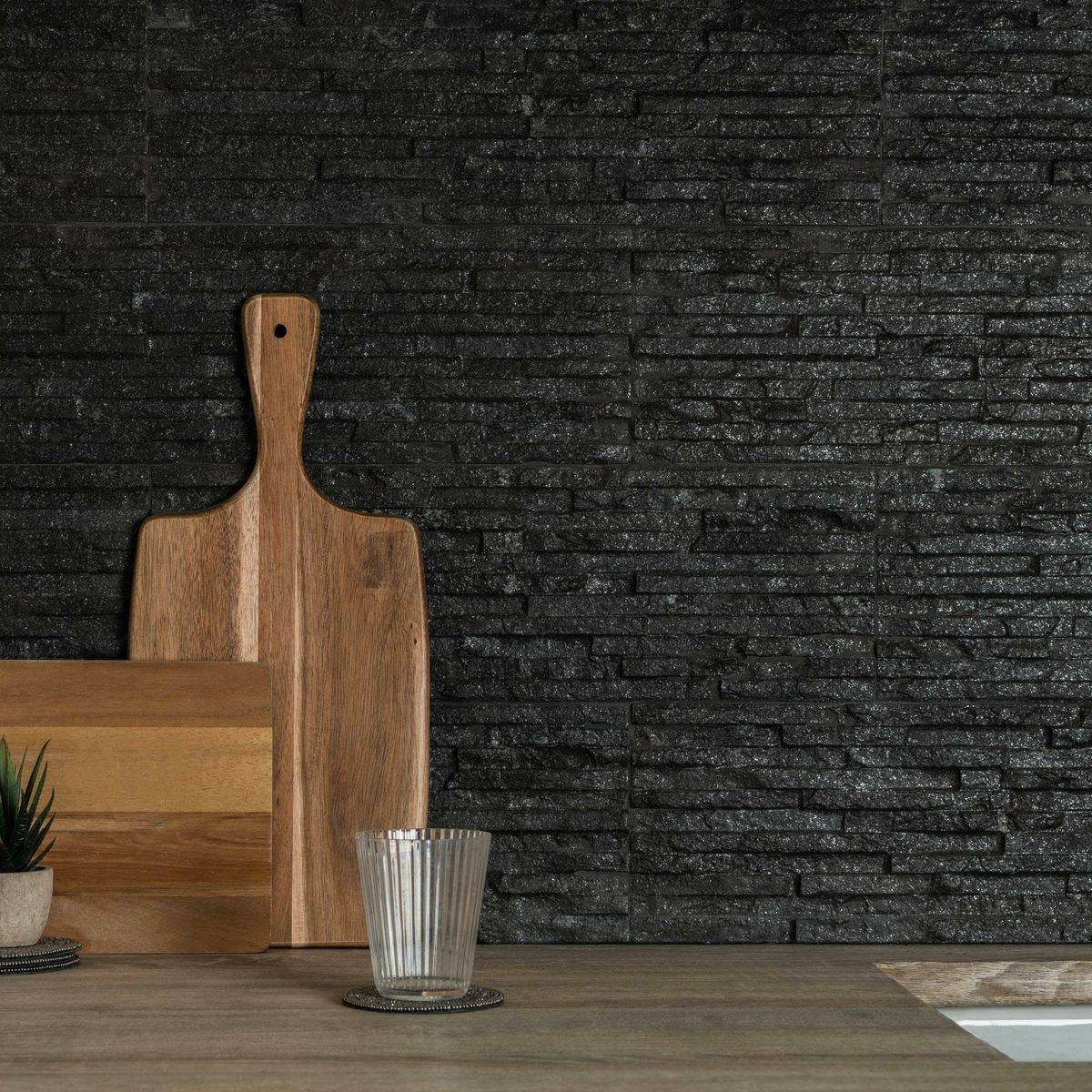 Sample - Behobia Black