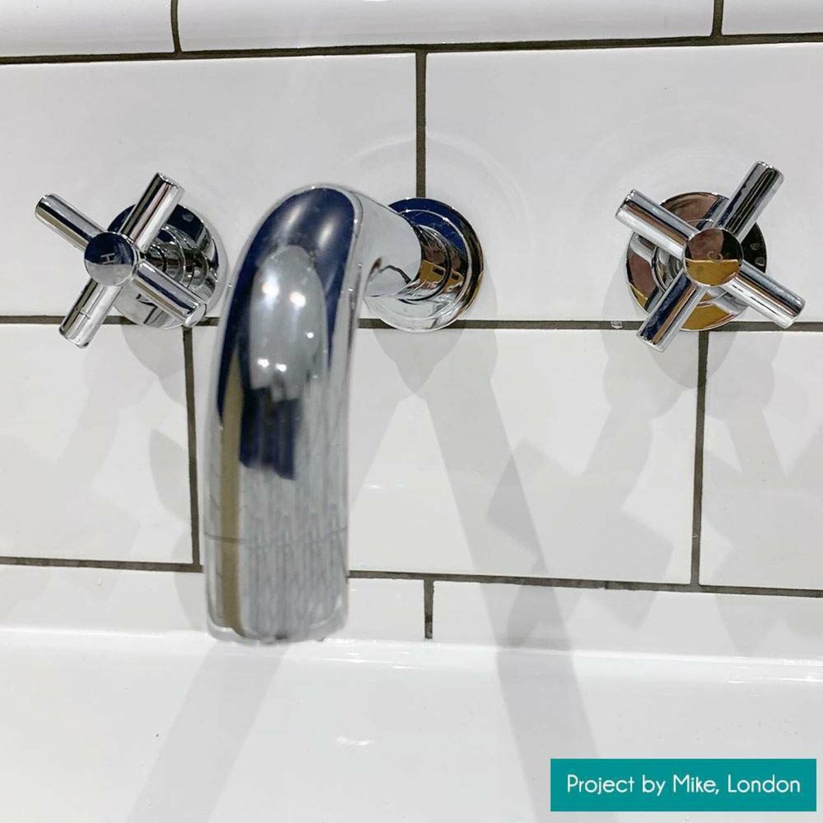 Sample - Liso White Gloss Metro Tiles 100x200