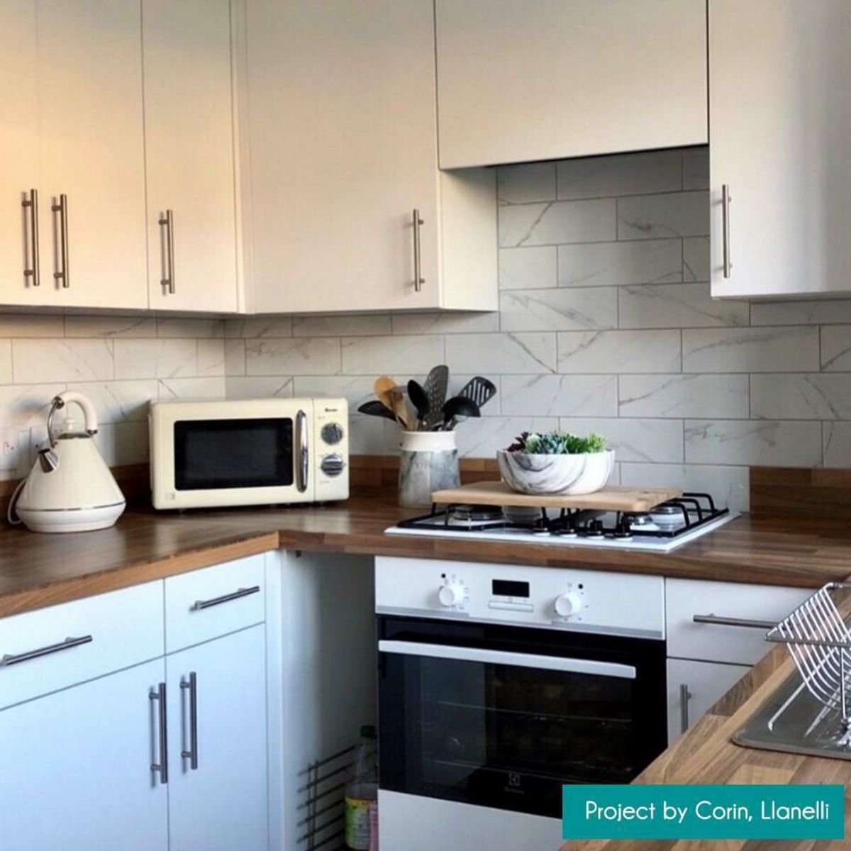 Sample - Apennine Flat Matt Marble Effect Tile 10x30