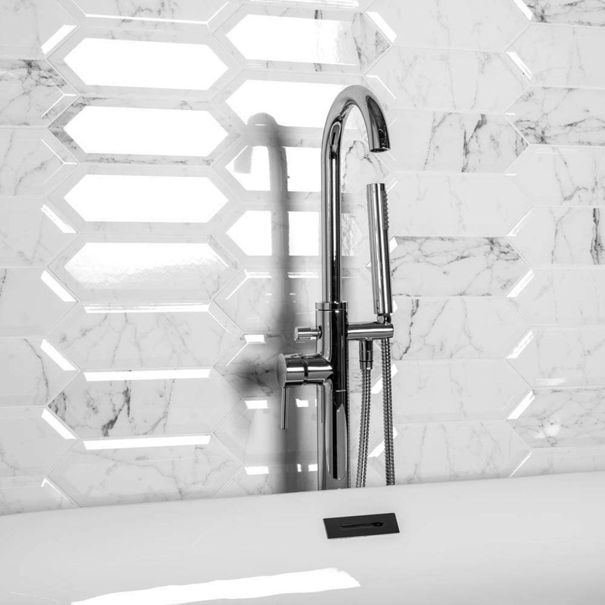 Pickett® Bevelled Carrara Metro Tiles