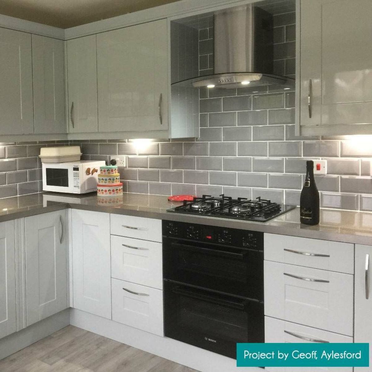 Sample - Metro Perla Gloss 100x200