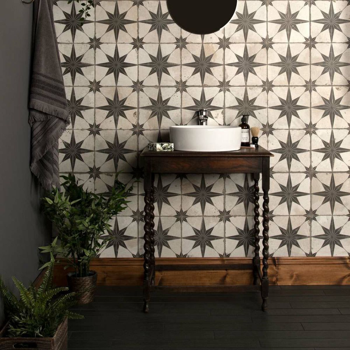 Sample - Vintage Industrial Star-N 450x450