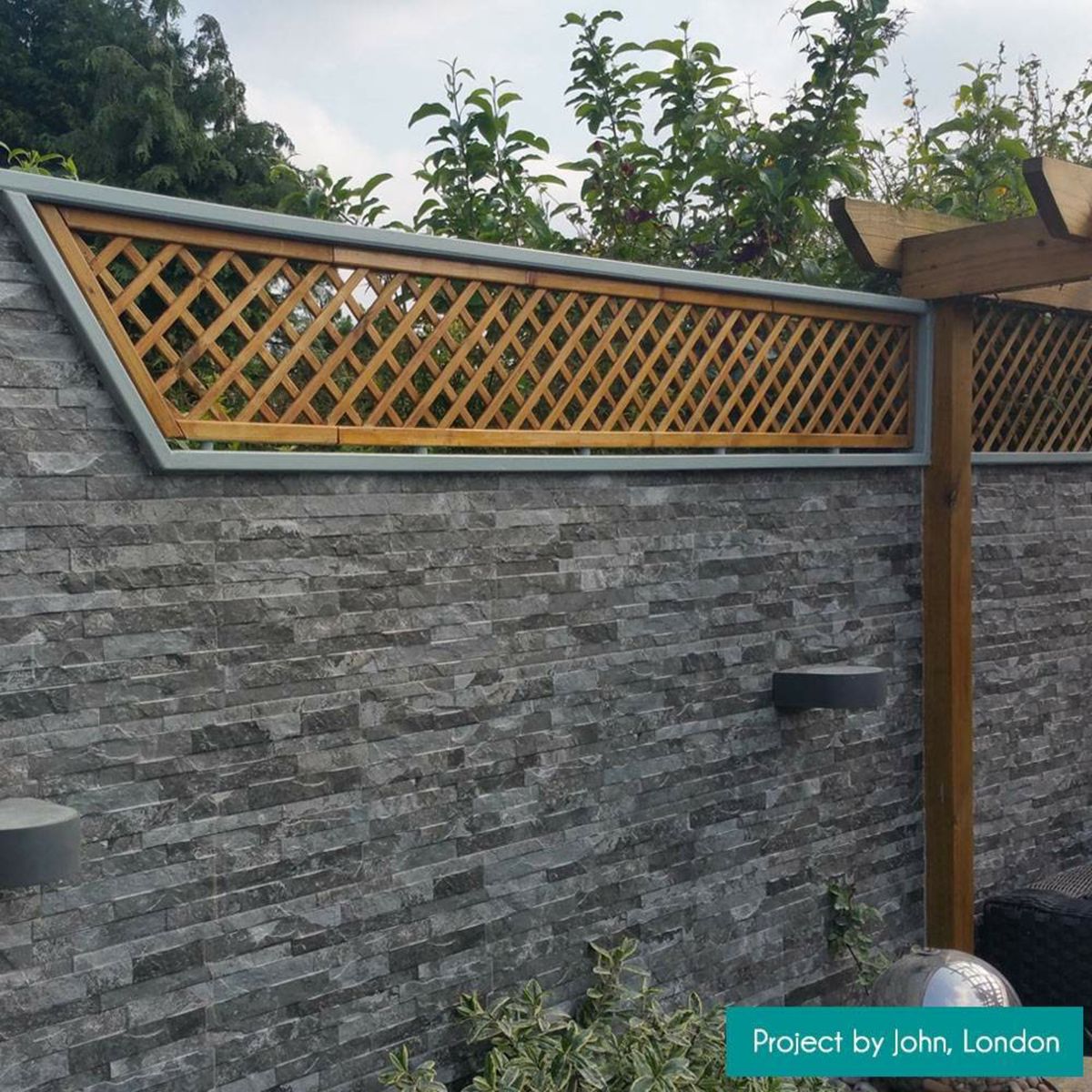 Sample - Pompeya Dark