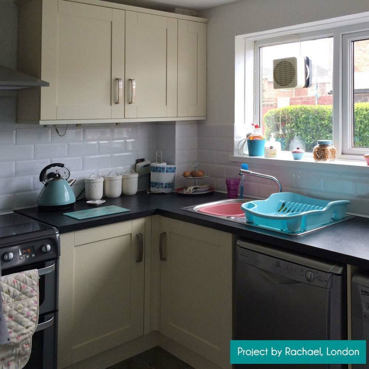 Sample - Metro Matt White 100x200